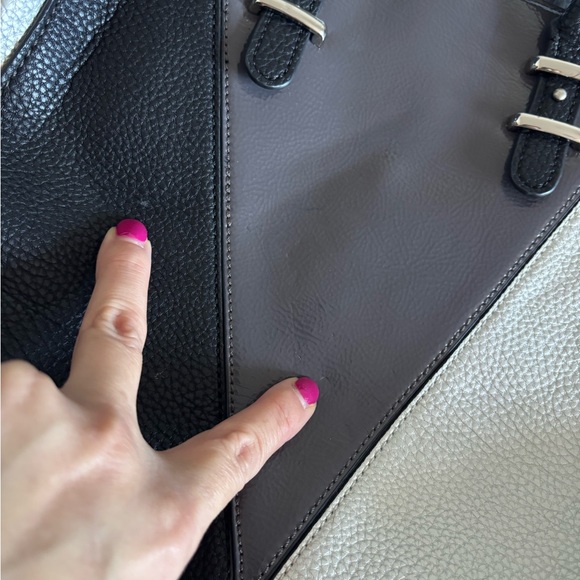 Steve Madden Black and Gray Satchel Pre-Loved Minor call outs shown - Picture 8 of 8